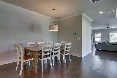 The Wade - All King Beds At Belmont, Walk To It All! Nashville Holiday home